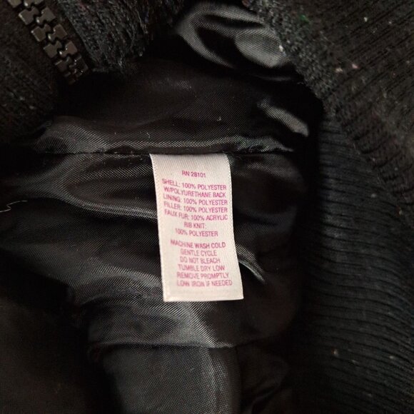 Max Rave Womens Puffer Vest Medium Black Red White Plaid Faux Fur - Picture 7 of 7